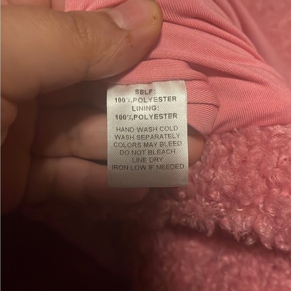 Fashion Nova cropped Sherpa jacket - Picture 5 of 9